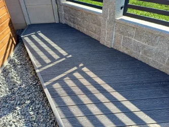 Funkcjonalny podest pod kosze 1